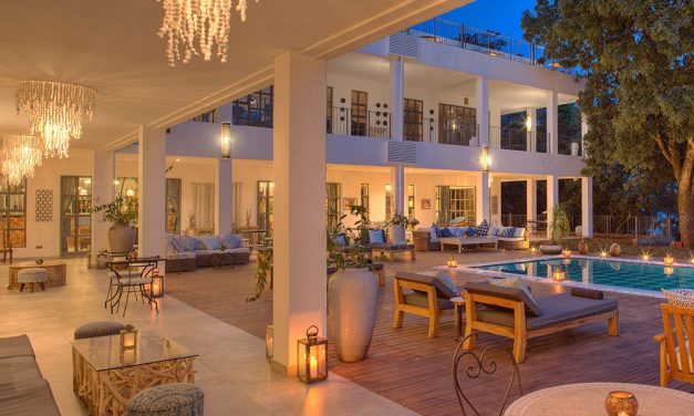 <strong>LATITUDE O° – MORE THAN A HOTEL</strong>